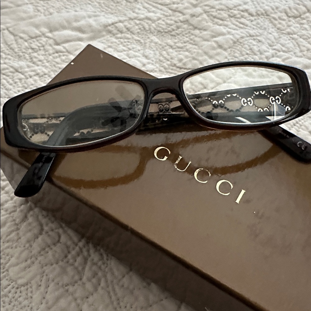 Gucci Eye Glasses 🤓